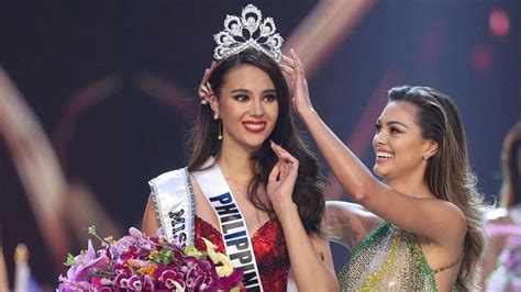 Miss Universe Philippines 2018: Eine Geschichte von Mut, Ausdauer und der Suche nach dem perfekten Abendkleid